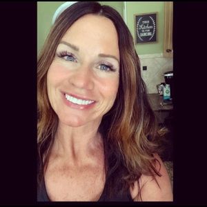 Meet your Posher, Cherie